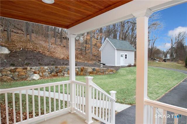 Building Photo - 8 Woodside Ave