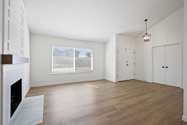 Building Photo - Immaculately Rehabbed Home in Fountain Valley