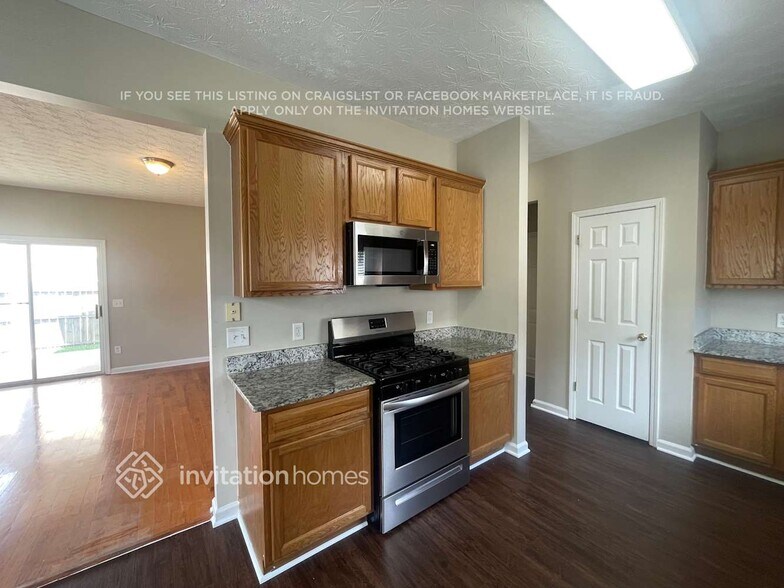 Building Photo - 3123 Baywood Ct