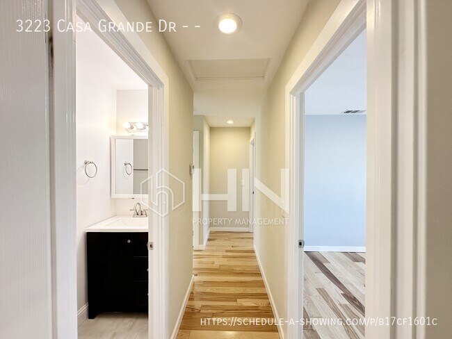 Building Photo - 3223 Casa Grande Dr