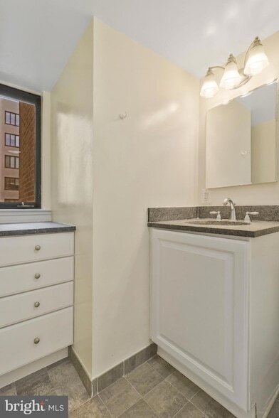 Building Photo - 1701 16th St NW