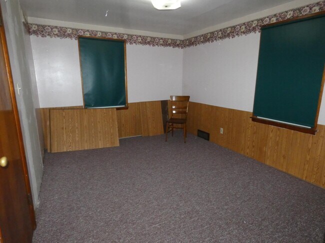 Building Photo - 2660 Willow Branch Rd