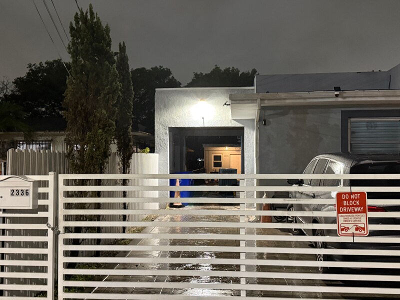 Building Photo - 2336 NW 35th St