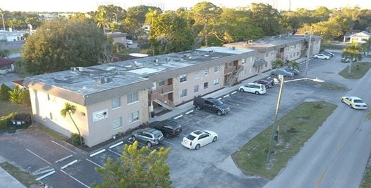 Grand aerials.JPG - The Residences at Grand, Canal, & Linhart