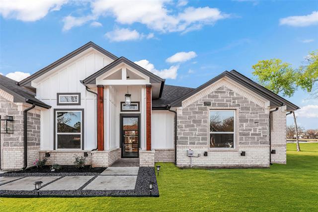 Building Photo - 203 St Andrews Dr