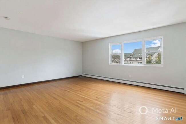 Building Photo - 86 Harbor Dr