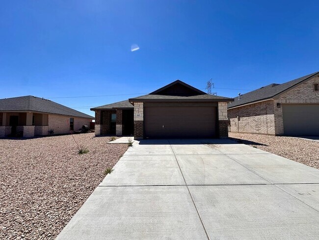 Building Photo - 5817 Settler Ave