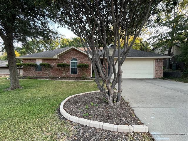 Building Photo - 3571 Cromart Ct S