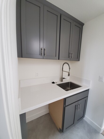 Building Photo - 8097 Oxbow Landing Loop