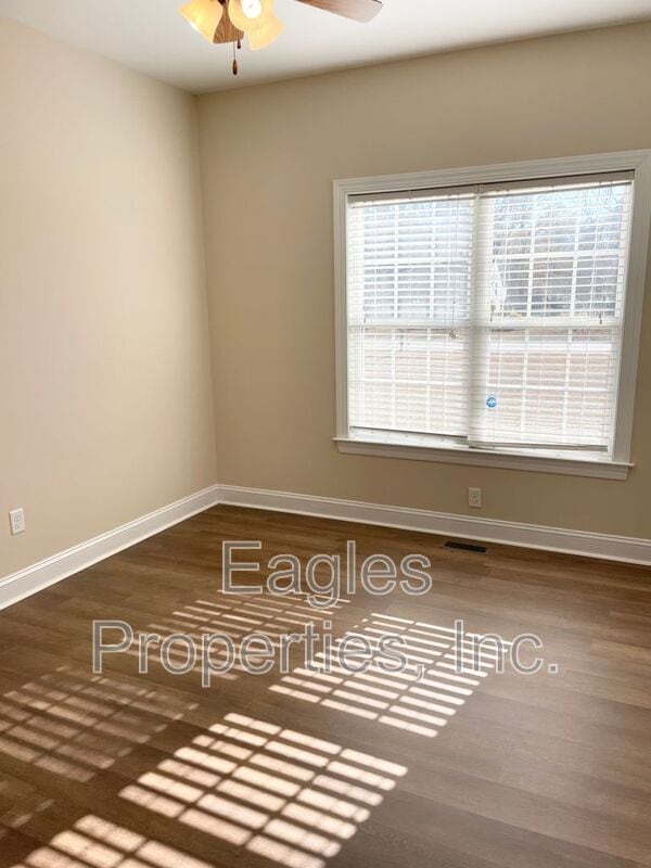 Building Photo - 103 Strike Eagle Run