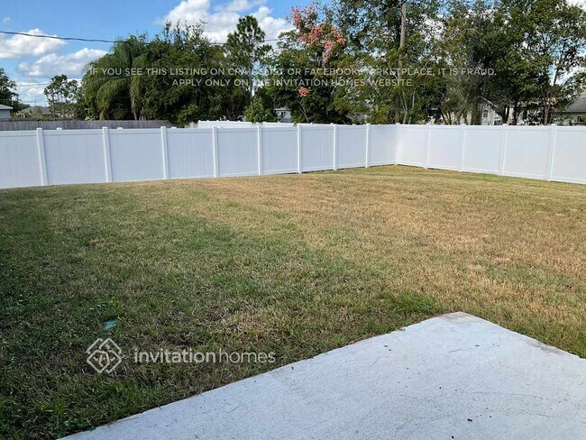 Building Photo - 1679 Painter St SE