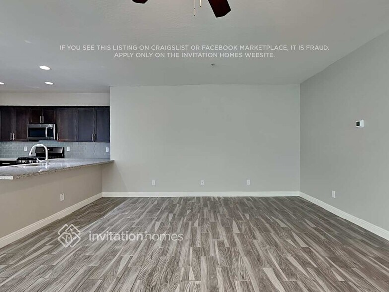 Building Photo - 20741 W Legend Trail