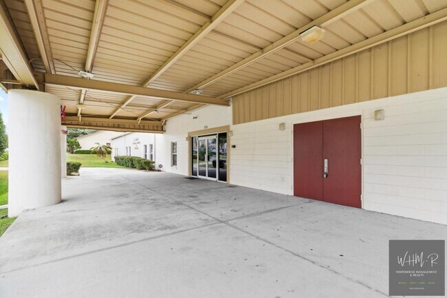 Building Photo - 926 Quincy St