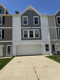Building Photo - 3142 SW Sharmin Ln