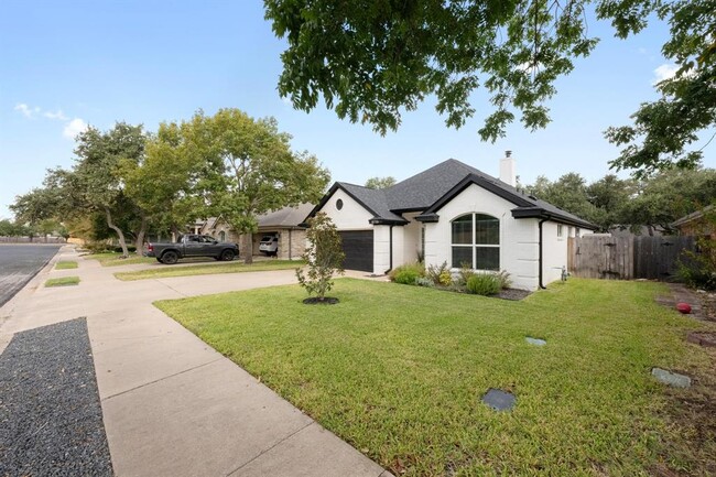 Building Photo - 8716 Bobcat Dr