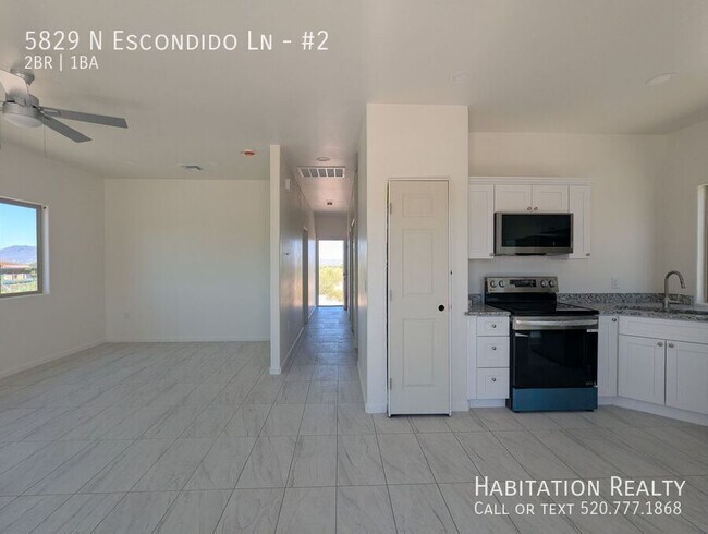 Building Photo - 5829 N Escondido Ln