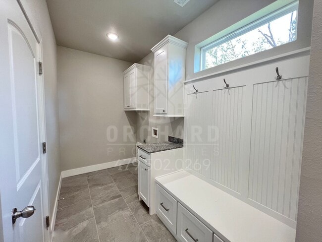 Building Photo - Single-Family Home- Bella Vista- Spacious ...