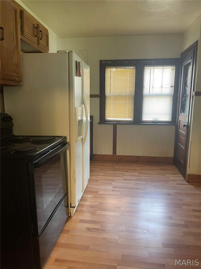Building Photo - 3802 Melba Pl