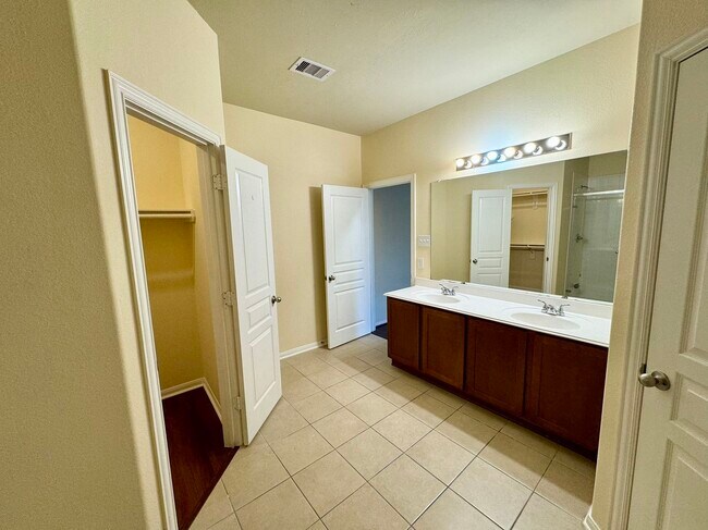 Building Photo - 8230 Polaris Point Ln