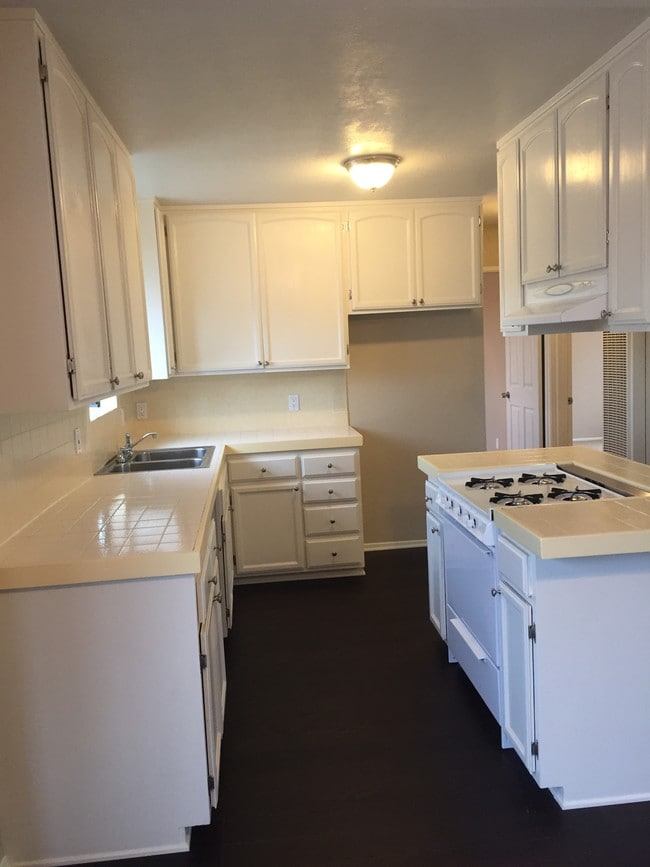 Building Photo - 4440 154th St