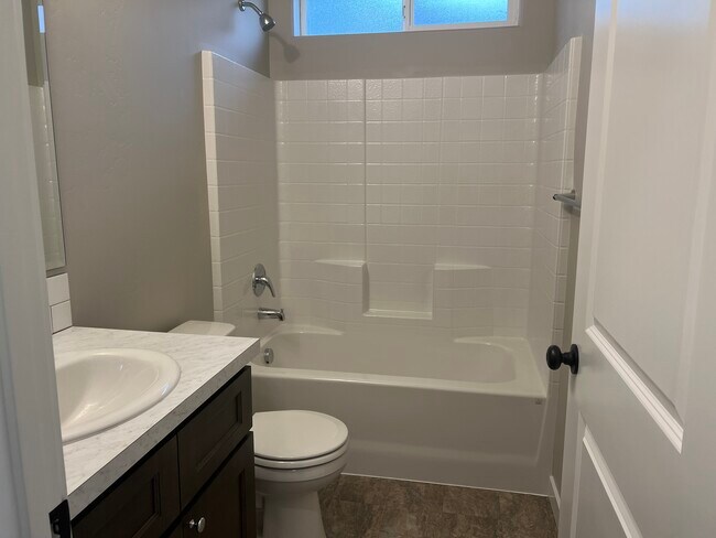 Building Photo - 1214 Starlight Loop