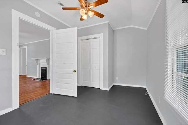 Building Photo - 206 Augusta St