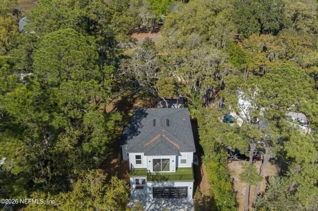 Building Photo - 5631 Heckscher Dr