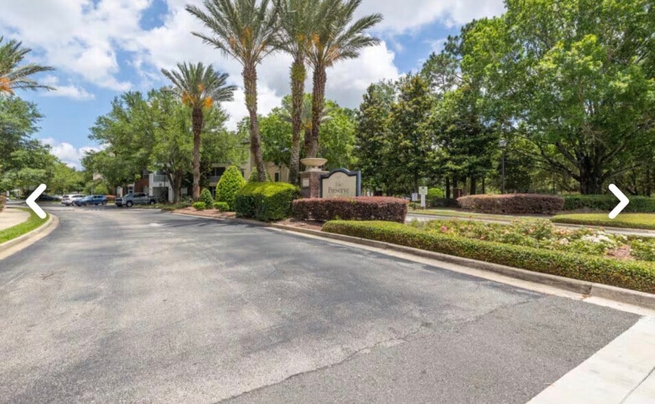 Building Photo - 785 Oakleaf Plantation Pkwy