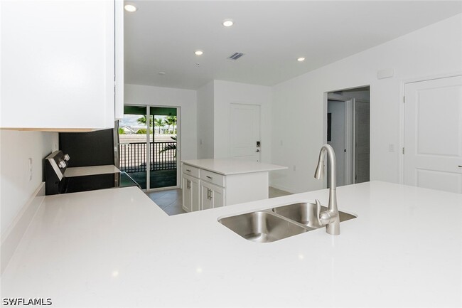 Building Photo - 5410 Double Eagle Cir