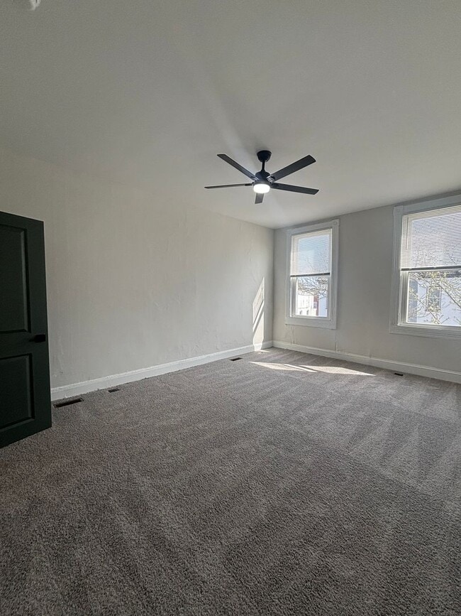 Building Photo - Newly Renovated 4BR Home in East Baltimore – Perfect for Families or Professionals!