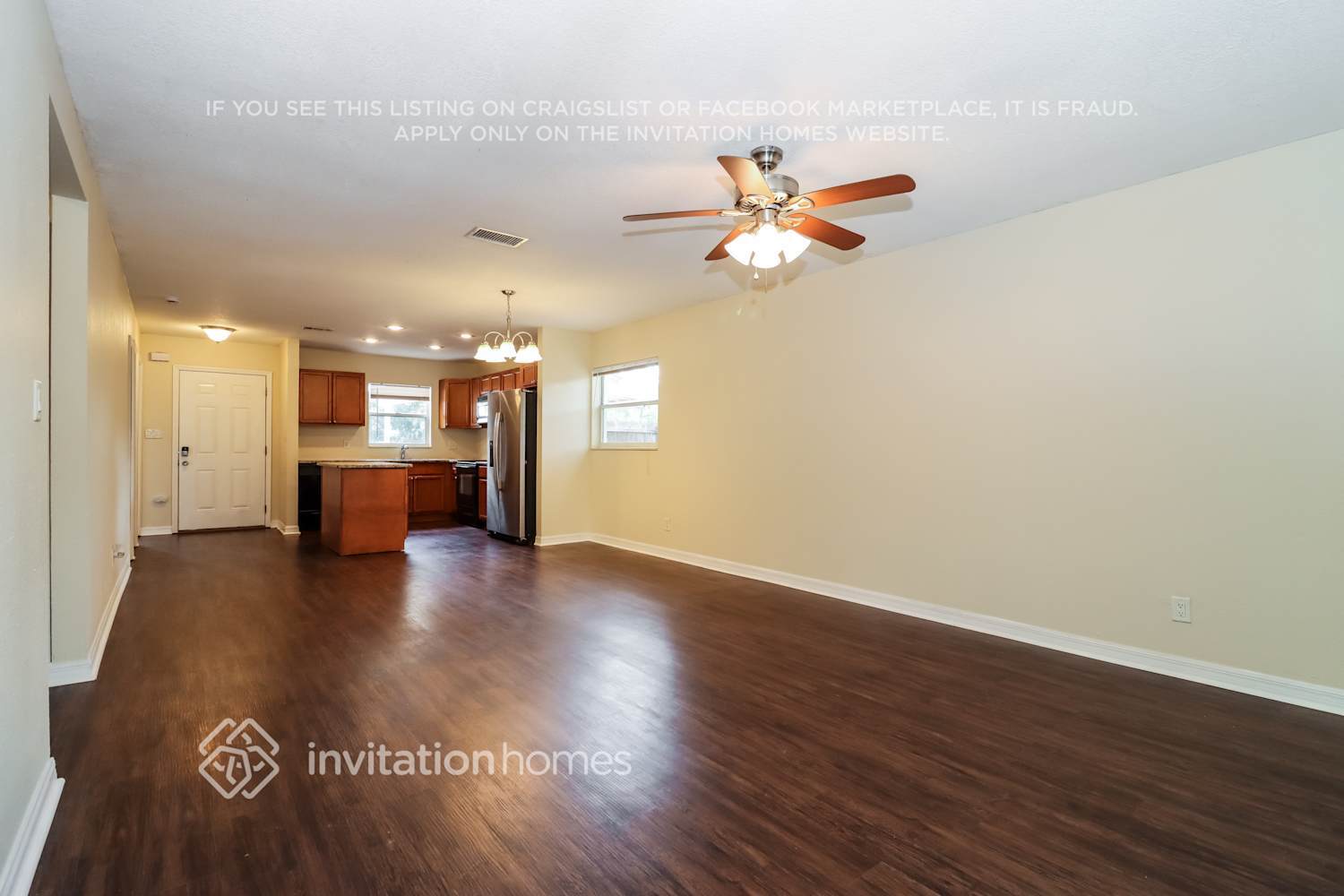 Building Photo - 2512 Casilla Wy S