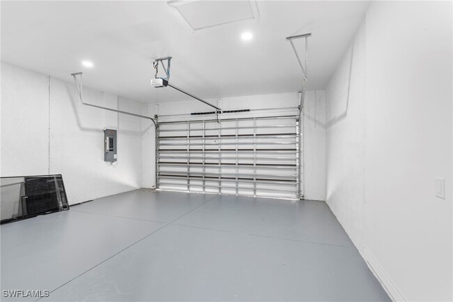 Building Photo - 3544 NW 41st Pl