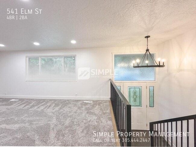 Building Photo - 541 E Elm St