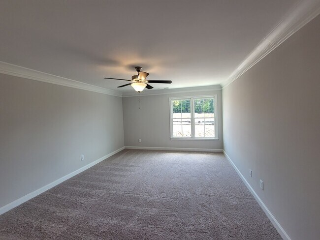 Building Photo - Beautiful Townhome for Lease in Kennesaw