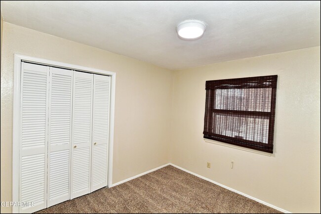 Building Photo - 4504 R J Lunn Ct