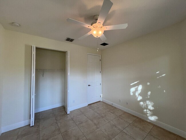 Building Photo - Luxury Living in a Gated Community – Modern 2-Bed Home with Premium Amenities!