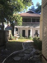 Building Photo - 416 10th Ave NE