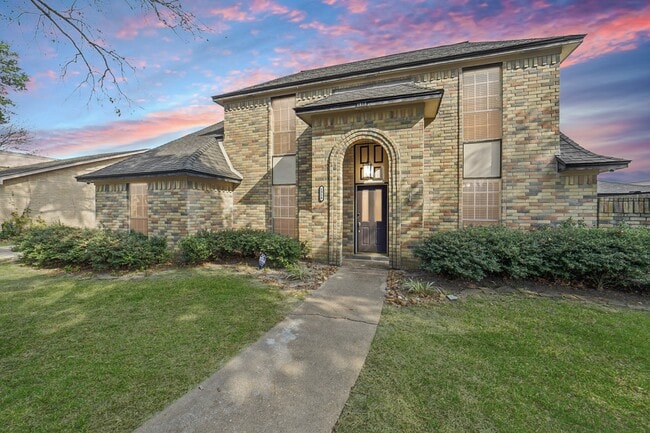 Building Photo - 1914 Abby Aldrich Ln