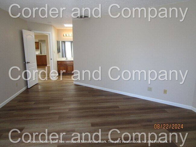 Building Photo - Cute 2 Bedroom, 2 Bathroom, 2 Car Garage and 1,562 Sq. Ft. home in 55+ Community in Rio Rancho.