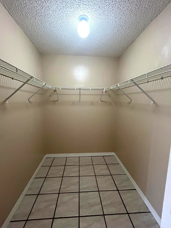 Building Photo - 3112 Headdress Dr