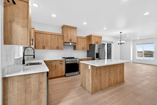 Building Photo - BRAND NEW TOWNHOME IN REXBURG WITH GARAGE