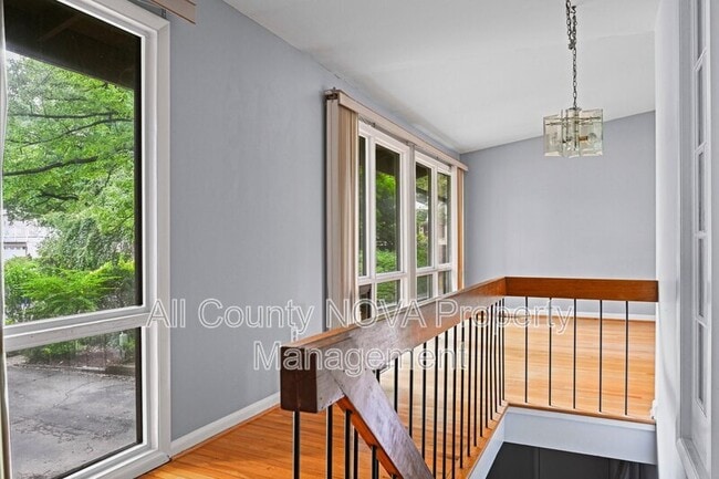 Building Photo - 8108 Timber Valley Ct