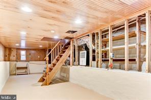 Building Photo - 5900 Halsey Rd