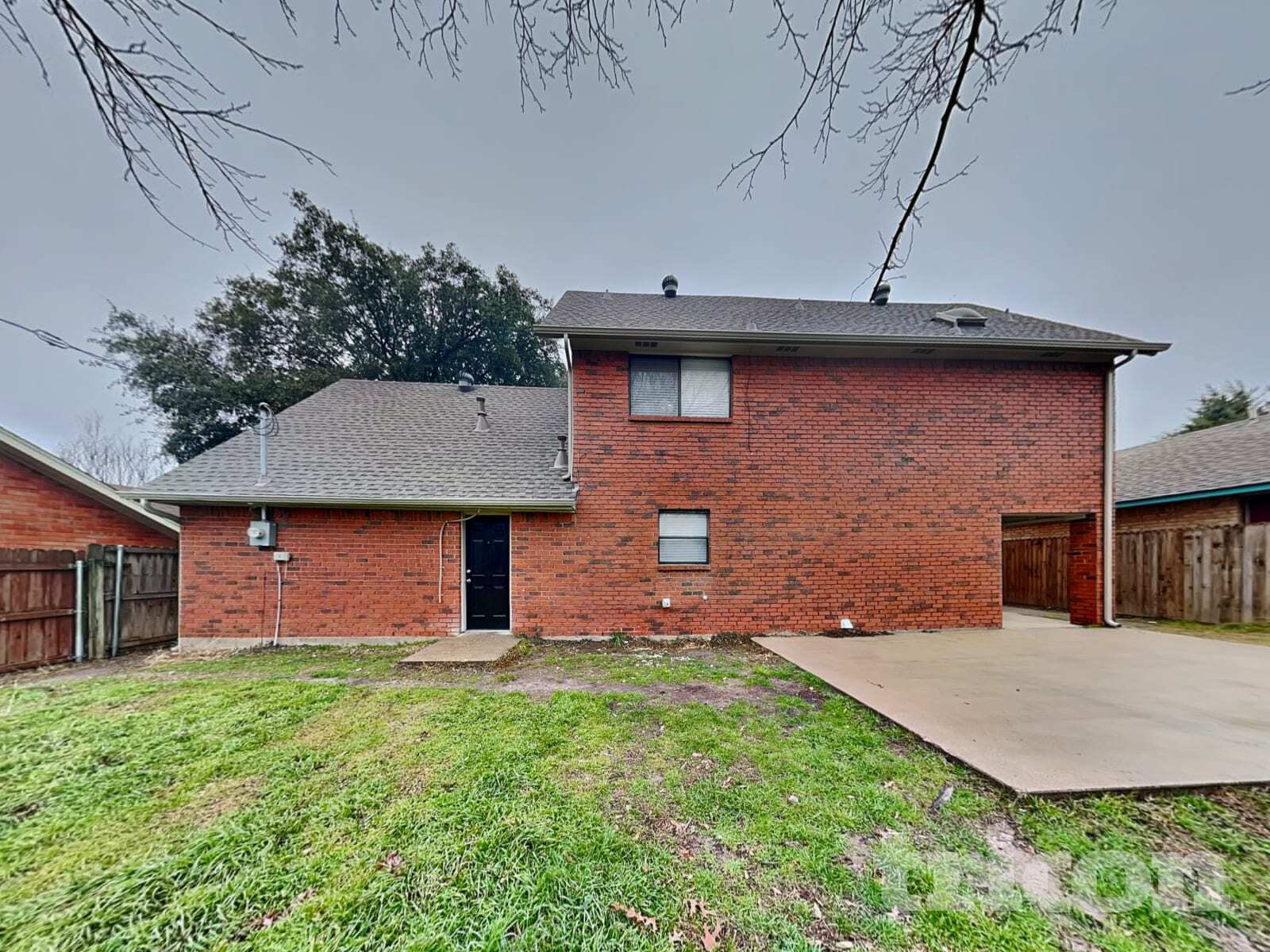 Building Photo - 2124 Glenn Ln