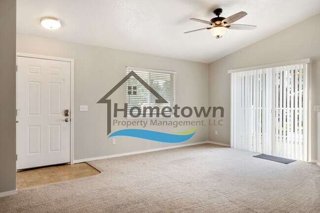 Building Photo - 1 Bedroom 1 Bathroom Home with Off-Street Parking Available in Coeur d'Alene!