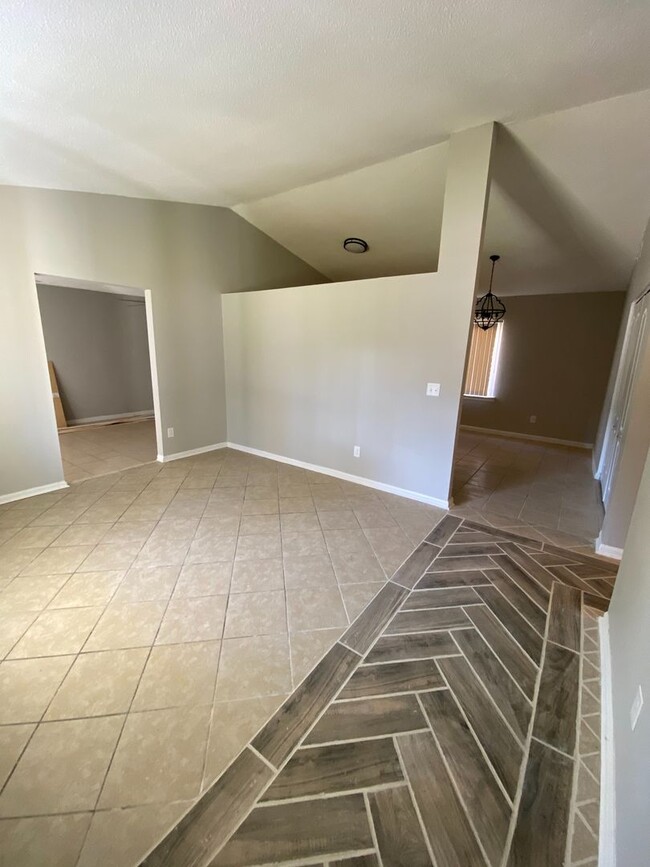 Building Photo - Pet Friendly 3 bedroom Home for rent.