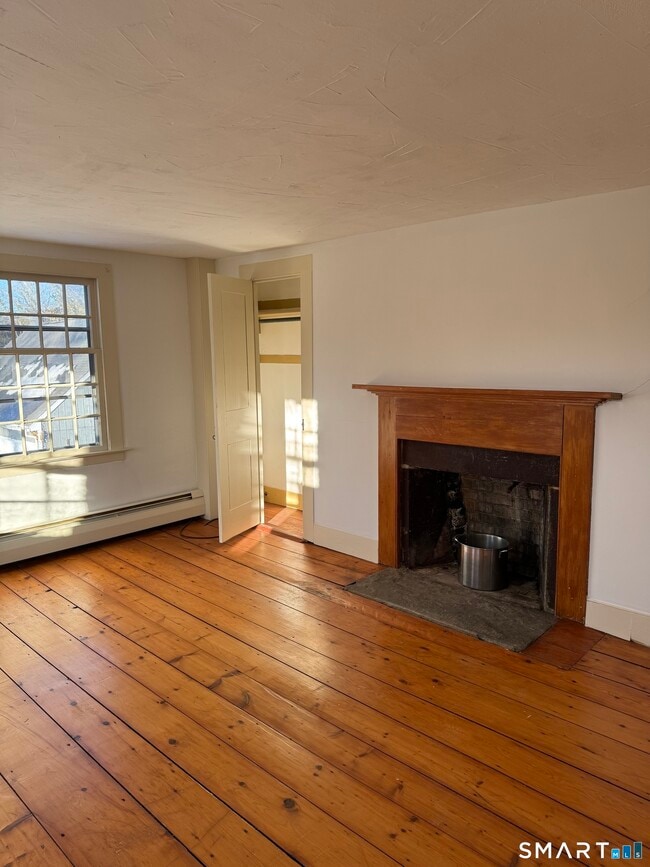 Building Photo - 30 Hopyard Rd