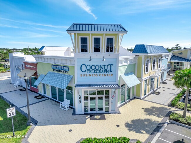 Building Photo - 215 Summertime Pl