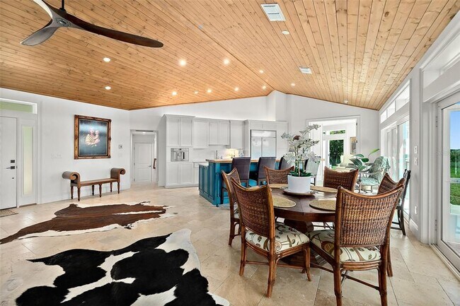 Building Photo - 644 Riverview Rd