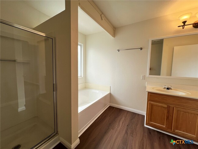 Building Photo - 2038 Castleberry Ridge
